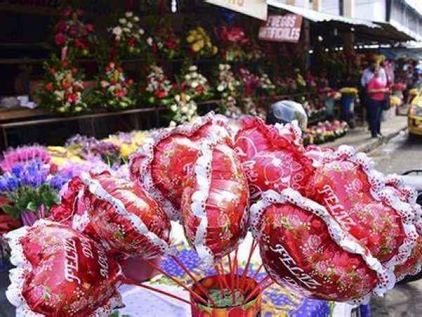 Ventas por el Día de la Madre dinamizarán la economía ecuatoriana con 7 % de crecimiento.