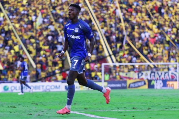 Washington Corozo, baja sensible en Emelec; se pierde el resto de la temporada tras ser operado