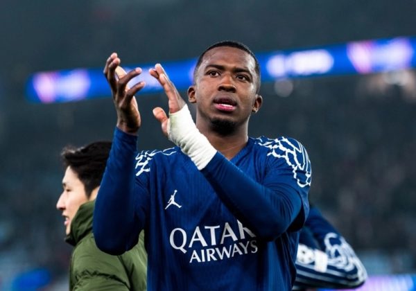 Willian Pacho, defensor ecuatoriano del Paris Saint Germain (PSG), descartó los rumores sobre un posible traspaso al Real Madrid.