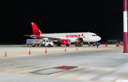 Los pasajes aéreos a Manta, Cuenca, Loja y Santa Rosa costarán más debido a la eliminación del subsidio al combustible Jet A1.