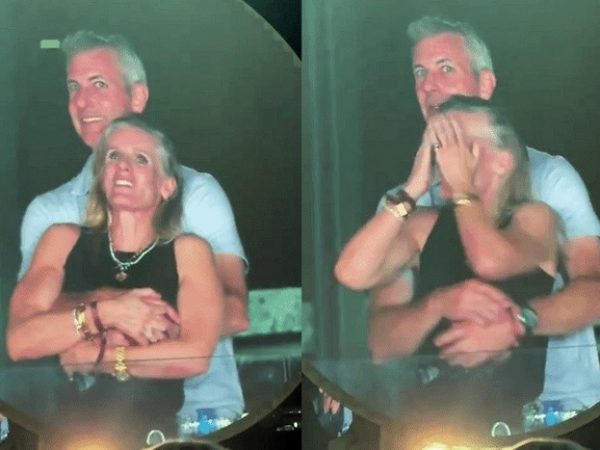 El momento previo: pareja viral de Coldplay captada antes del gran gesto