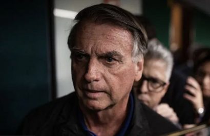 La Corte Suprema de Justicia de Brasil ordenó la prisión domiciliaria del expresidente Jair Bolsonaro.