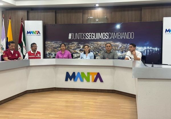 En rueda de prensa se dio detalles, de la limpieza de playas