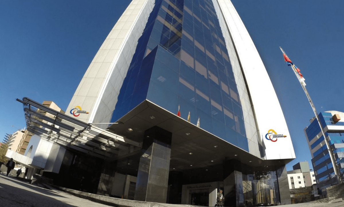 Jueces podrán procesar a miembros de grupos armados tras nueva reforma penal