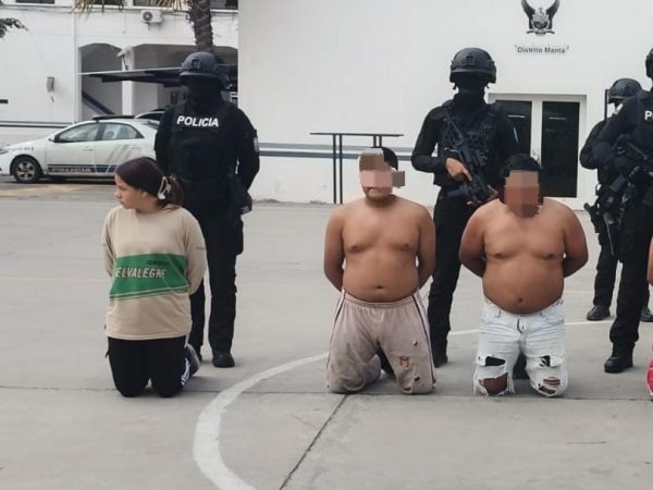 Los tres detenidos implicados en el intento de asesinato de una madre y sus dos hijos.