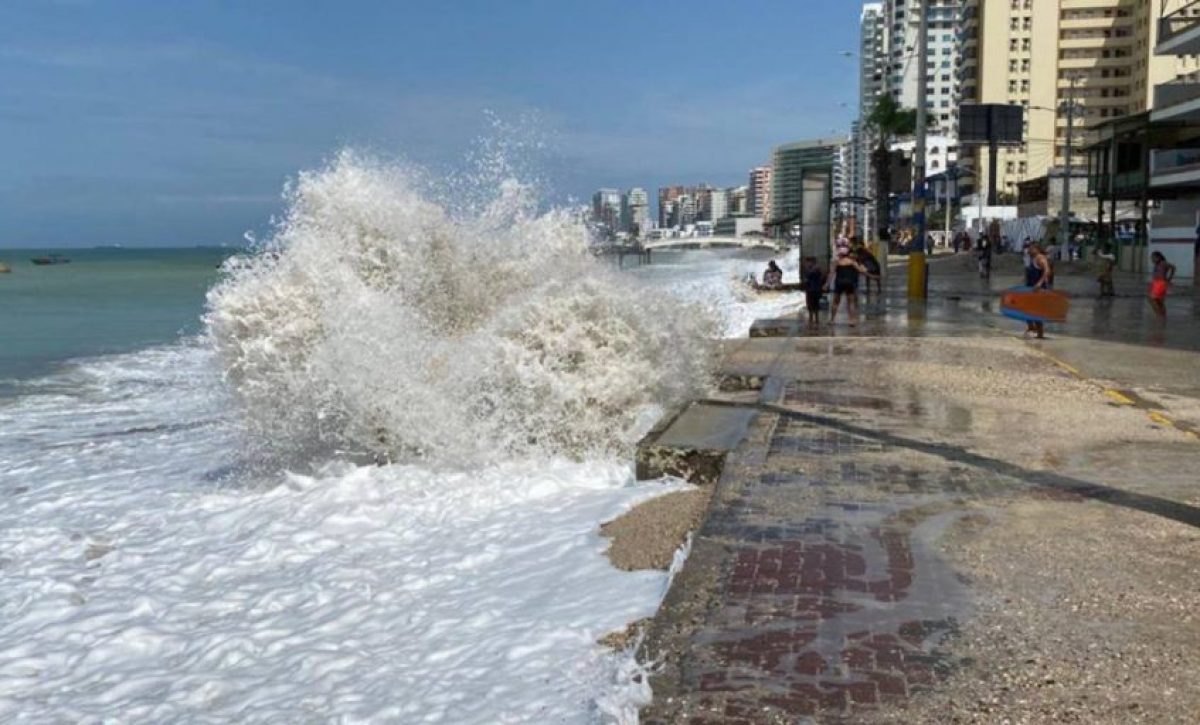 INOCAR emite advertencia de tsunami para Ecuador tras sismo de magnitud 8.7 en Rusia
