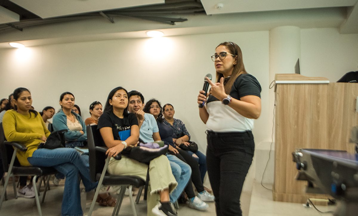 Emprendedores de Guayaquil participaron en un taller de empaquetado al vacío para mejorar la conservación y presentación.