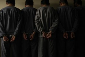 A cuatro hombres les ratificaron la sentencia por un triple crimen.
