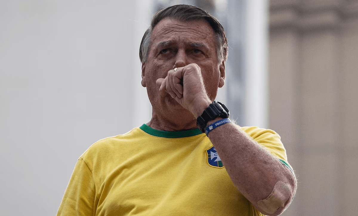 Bolsonaro rompe el silencio: su defensa enfrenta al Supremo