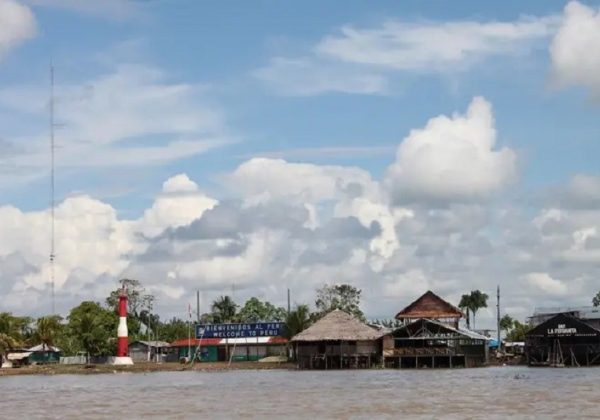 La isla Santa Rosa de Yavarí, ha sido históricamente un punto de interés en la región fronteriza entre Colombia, Perú y Brasil debido a su posición estratégica. FOTO: Europa Press.