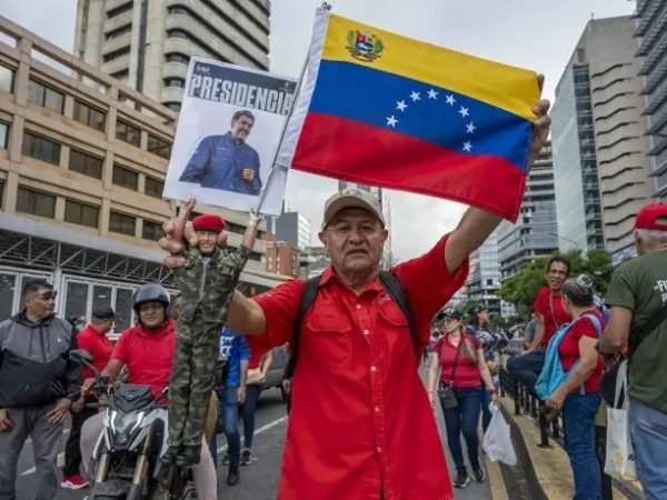Concentración en apoyo del Gobierno de Nicolás Maduro en Venezuela. FOTO: Europa Press.
