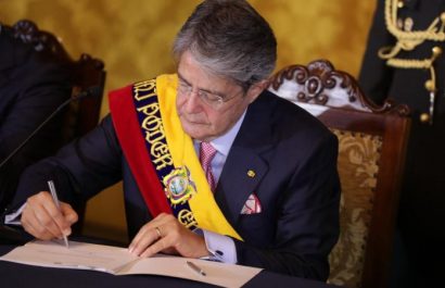 lasso_firma_decretos-696x463-1