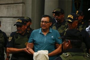 Jorge Cuba recibe 21 años de prisión por sobornos en la Línea 1 del Metro de Lima.