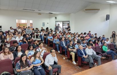 El Encuentro de Investigadores de Economía abordó diversas problemáticas y perspectivas de la economía ecuatoriana y global.