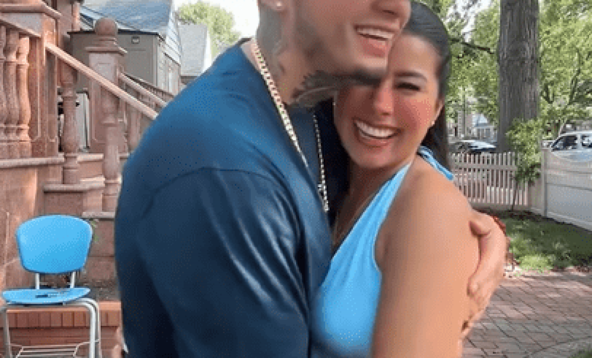 “El amor siempre sabe encontrar el camino”: Mayita Arizaga se reencuentra con B Jota tras dos meses separados