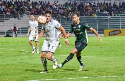 Orense derrota a Delfín y mantiene vivas sus aspiraciones en la LigaPro 2025