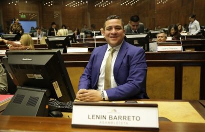 sambleísta Lenin Barreto pide a la Corte Constitucional declarar inconstitucional el decreto que abre puertas a la privatización del petróleo ecuatoriano