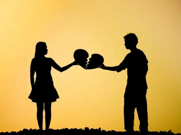 Qué no hacer después de terminar una relación: recomendaciones psicológicas