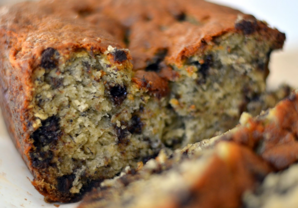 ¿Bananos maduros en casa? Conviértelos en esta deliciosa torta casera