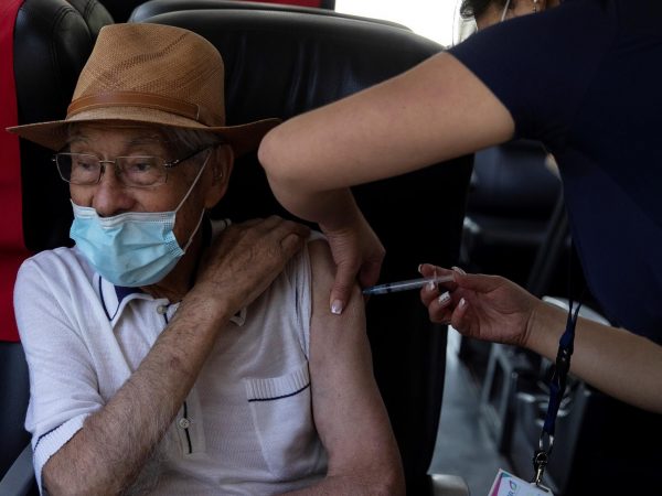 El Ministerio de Salud Pública actualiza esquema de vacunación en Manta e incorpora nuevas vacunas que aumentan la protección.