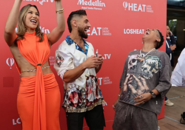 Jombriel y su éxito "Vitamina" se apoderan de los Premios Heat 2025