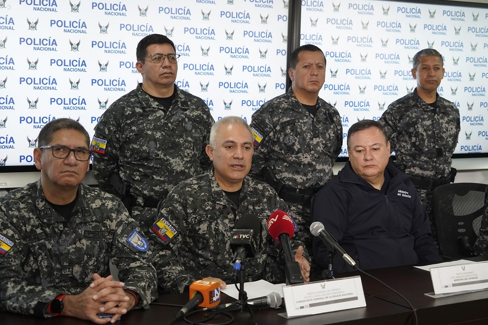 Rueda de prensa Policía y ministro Zapata