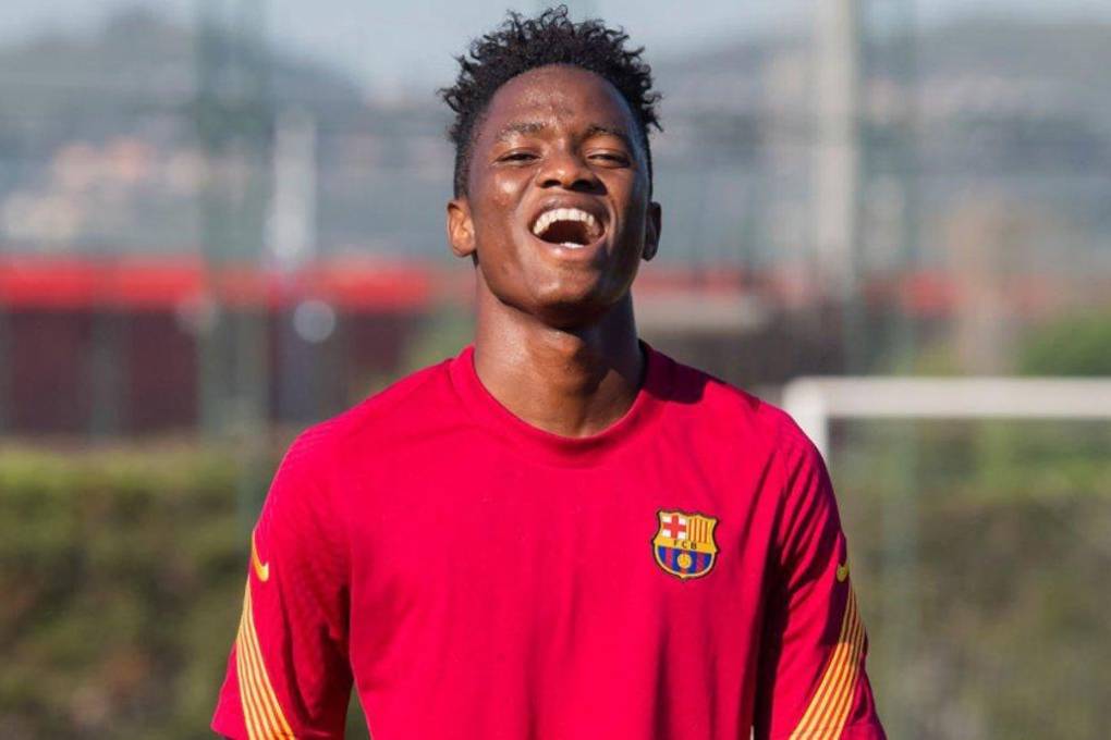 Moussa Ndiaye, defensa del Anderlecht, sustituirá al lesionado Sadio Mané