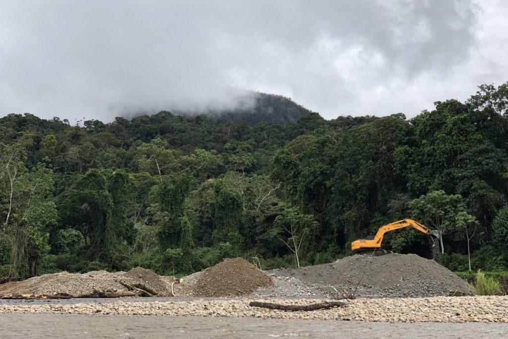 Mineros ilegales Ecuador