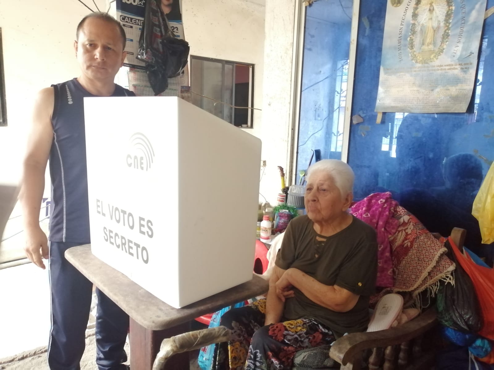 Voto en Casa Santo Domingo Ecuador elecciones 2023