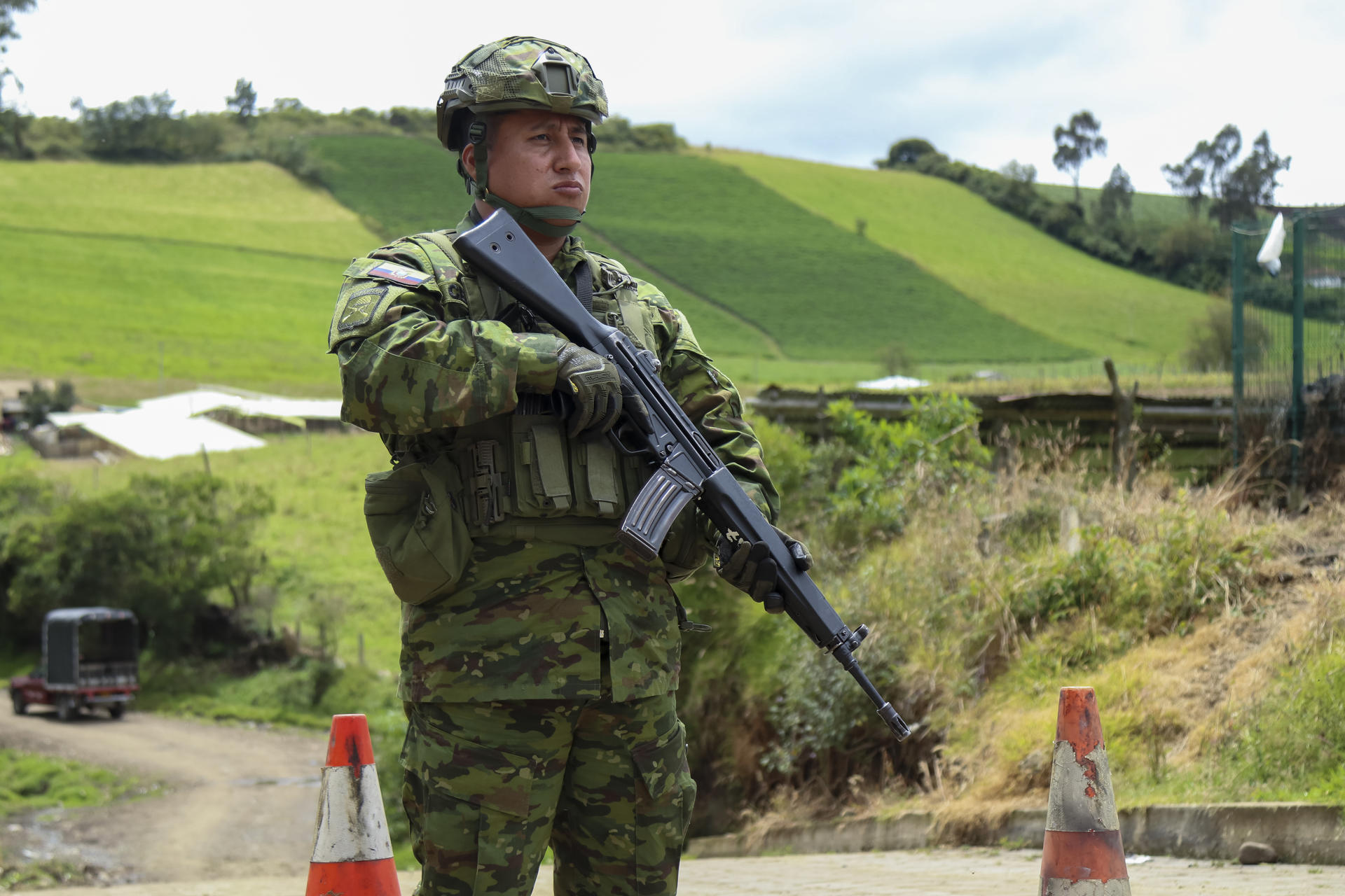 frontera colombia ecuador