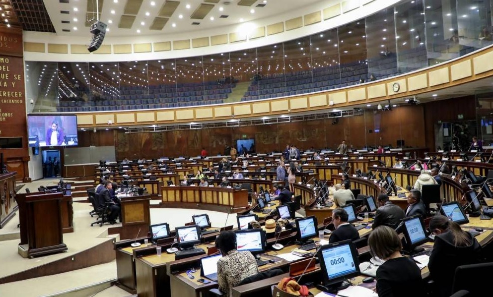 Asamblea da luz verde a ley de apoyo a familiares de las víctimas de femicidio