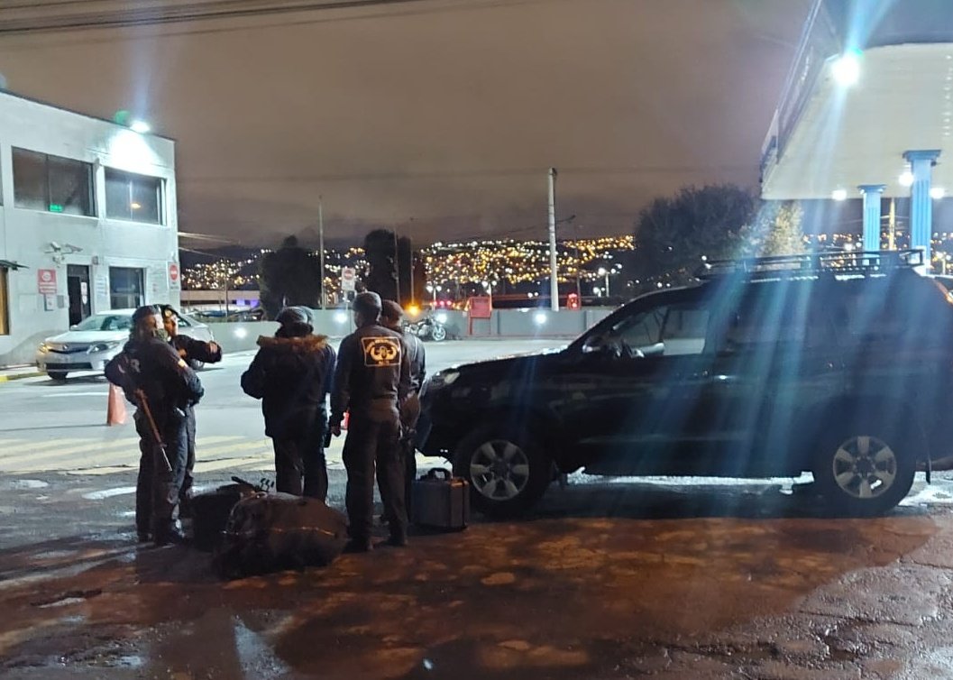 coche-bomba-quitumbe-quito-gasolinera