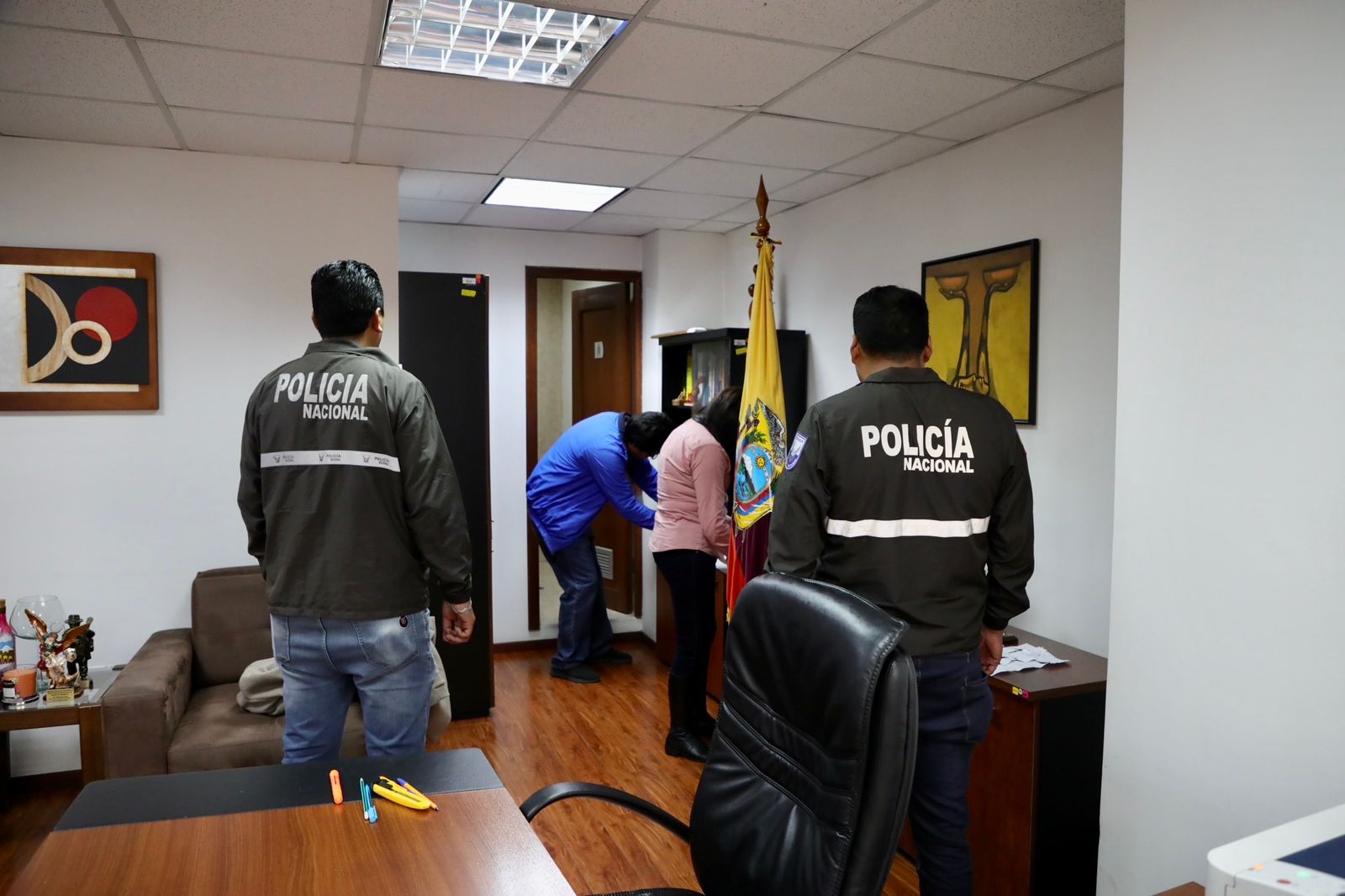 La Fiscalía General del Ecuador (FGE) allanó el edificio matriz del Consejo de la Judicatura en Quito.