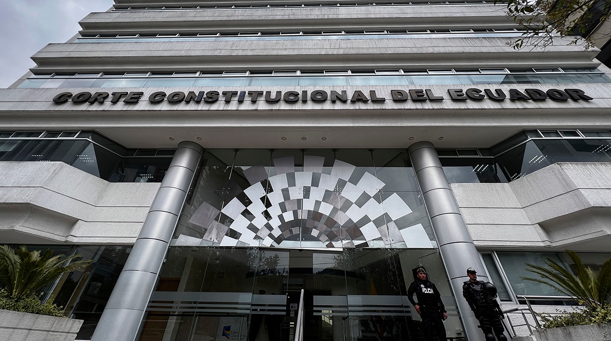 La muerte cruzada decretada por el presidente Guillermo Lasso sigue su curso. Así lo confirmó la Corte Constitucional.