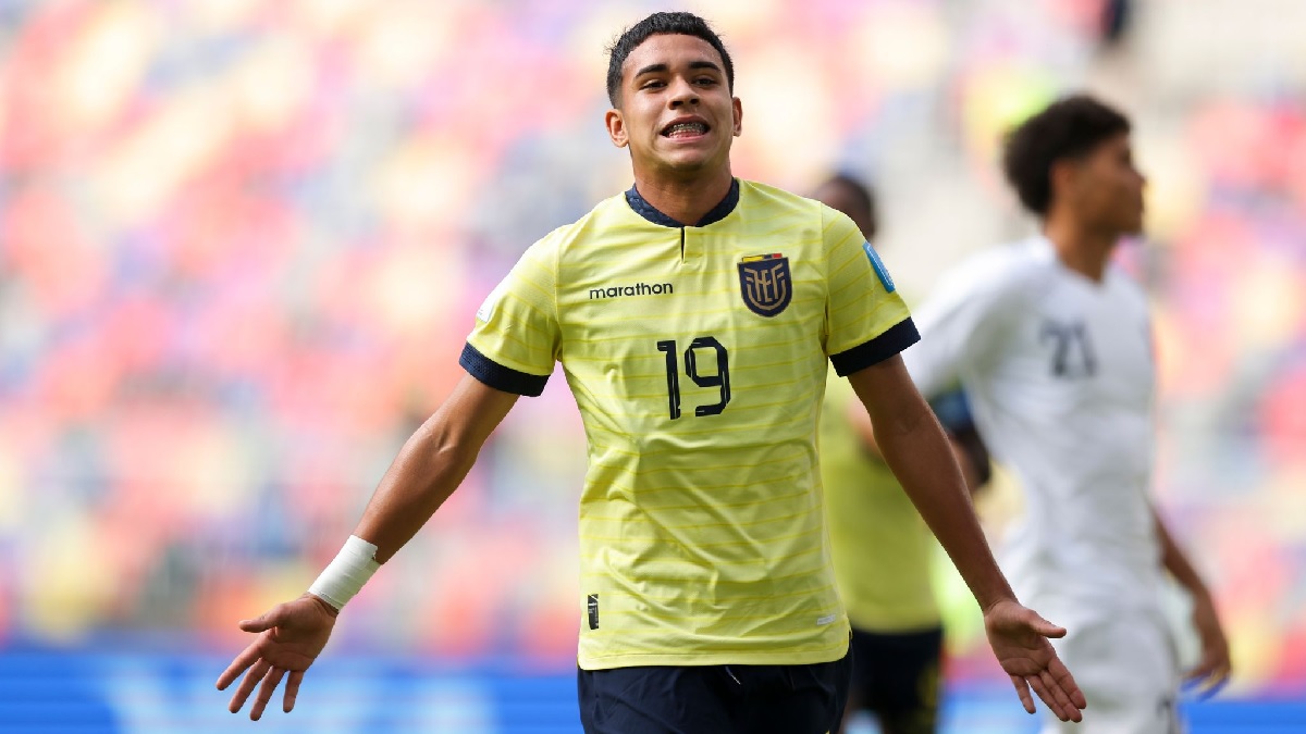 Kendry Páez, la joven estrella de la Tricolor y del Independiente del Valle, ya no tiene una vida tranquila.