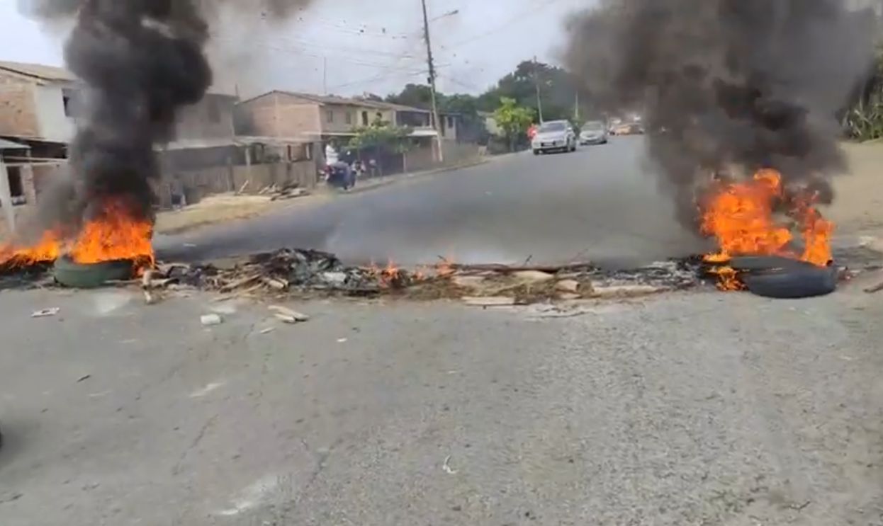 Siguen las protestas en Jipijapa por la falta de agua potable