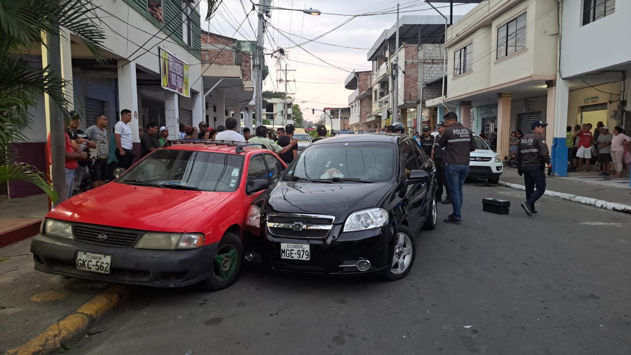 Una persona muerta y otra sin vida dejo balacera, en el centro de Portoviejo