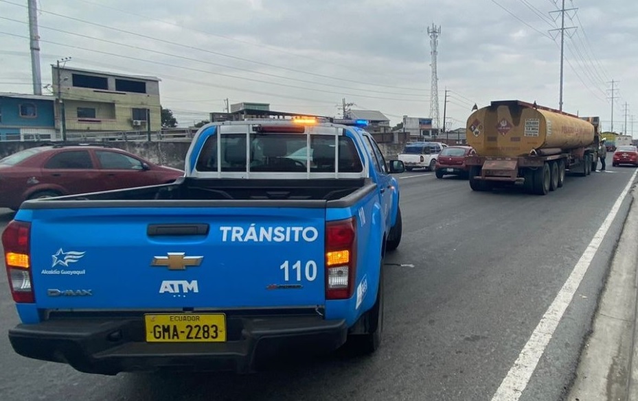 Un exjugador profesional de fútbol falleció trágicamente en Guayaquil la noche del domingo 8 de octubre del 2023.