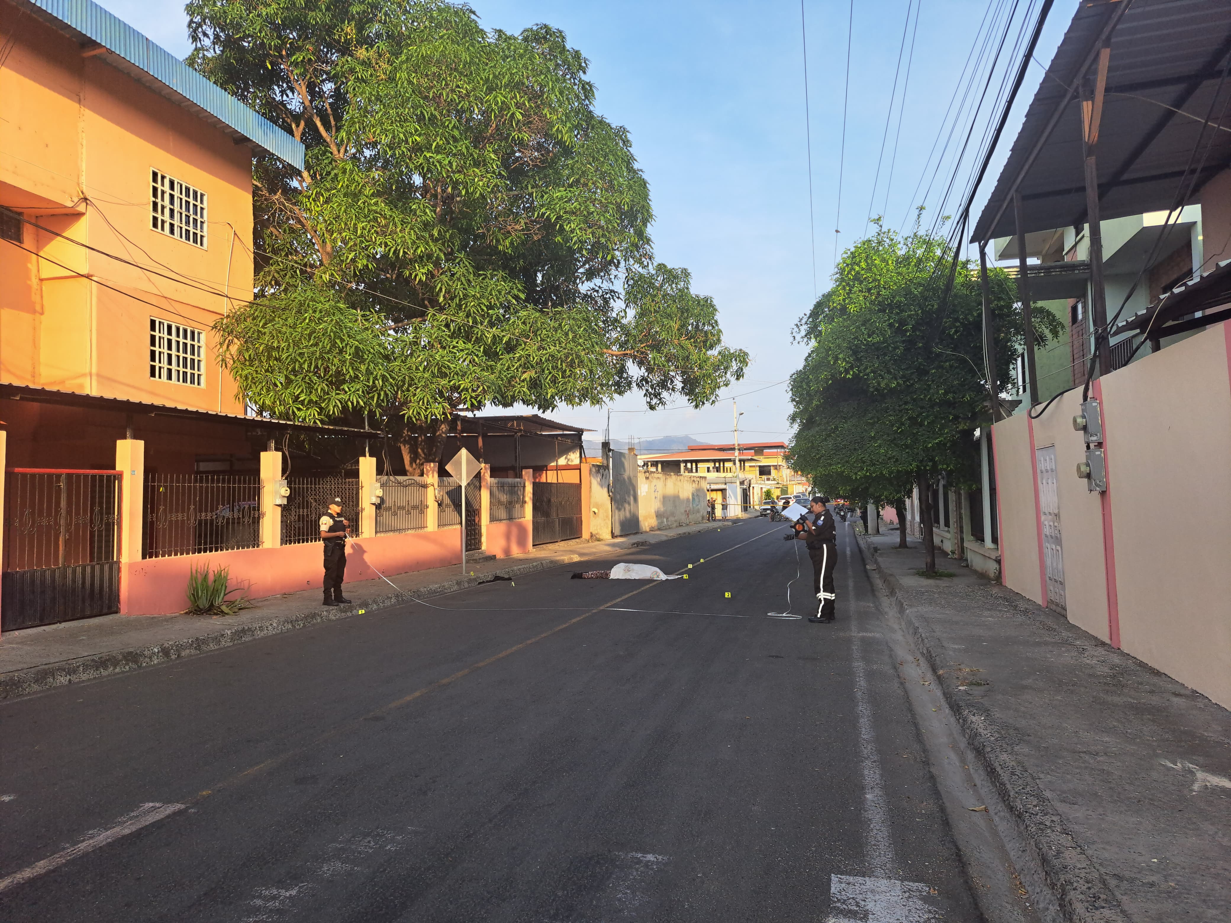 En menos de un mes un segundo guía penitenciario fue asesinado a tiros en la ciudad de Portoviejo, en Manabí.