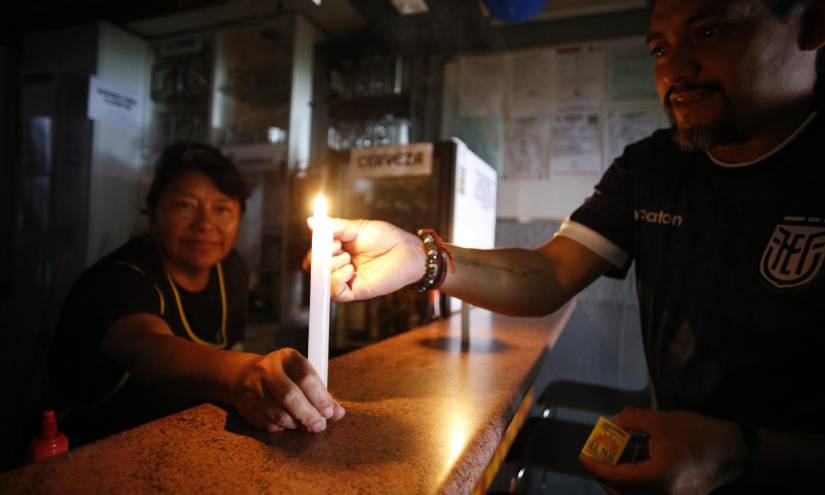 Este 6 de noviembre se retoman los cortes de luz: estos son los horarios para Portoviejo y Manta