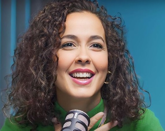 Alondra Santiago estrenará un programa exclusivo para mujeres
