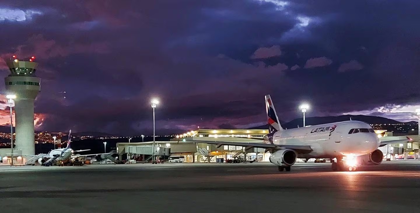 Operaciones en aeropuertos de Quito y Guayaquil se desarrollan con normalidad