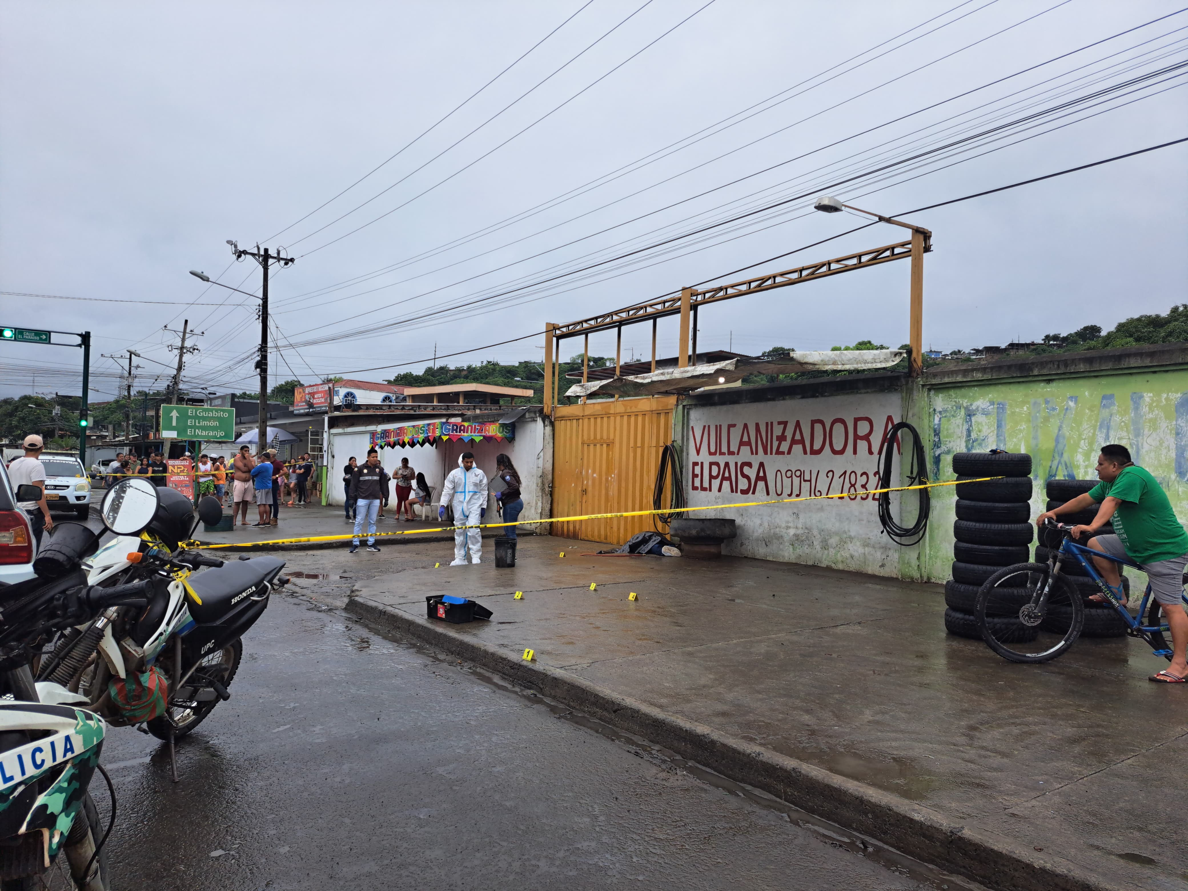 Un hombre es asesinado en una vulcanizadora, en Portoviejo