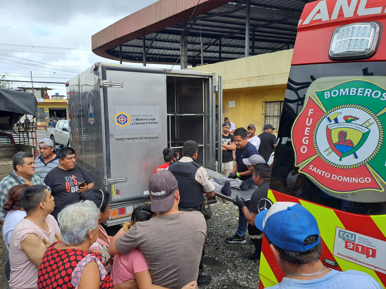Hombre muere electrocutado, en Santo Domingo