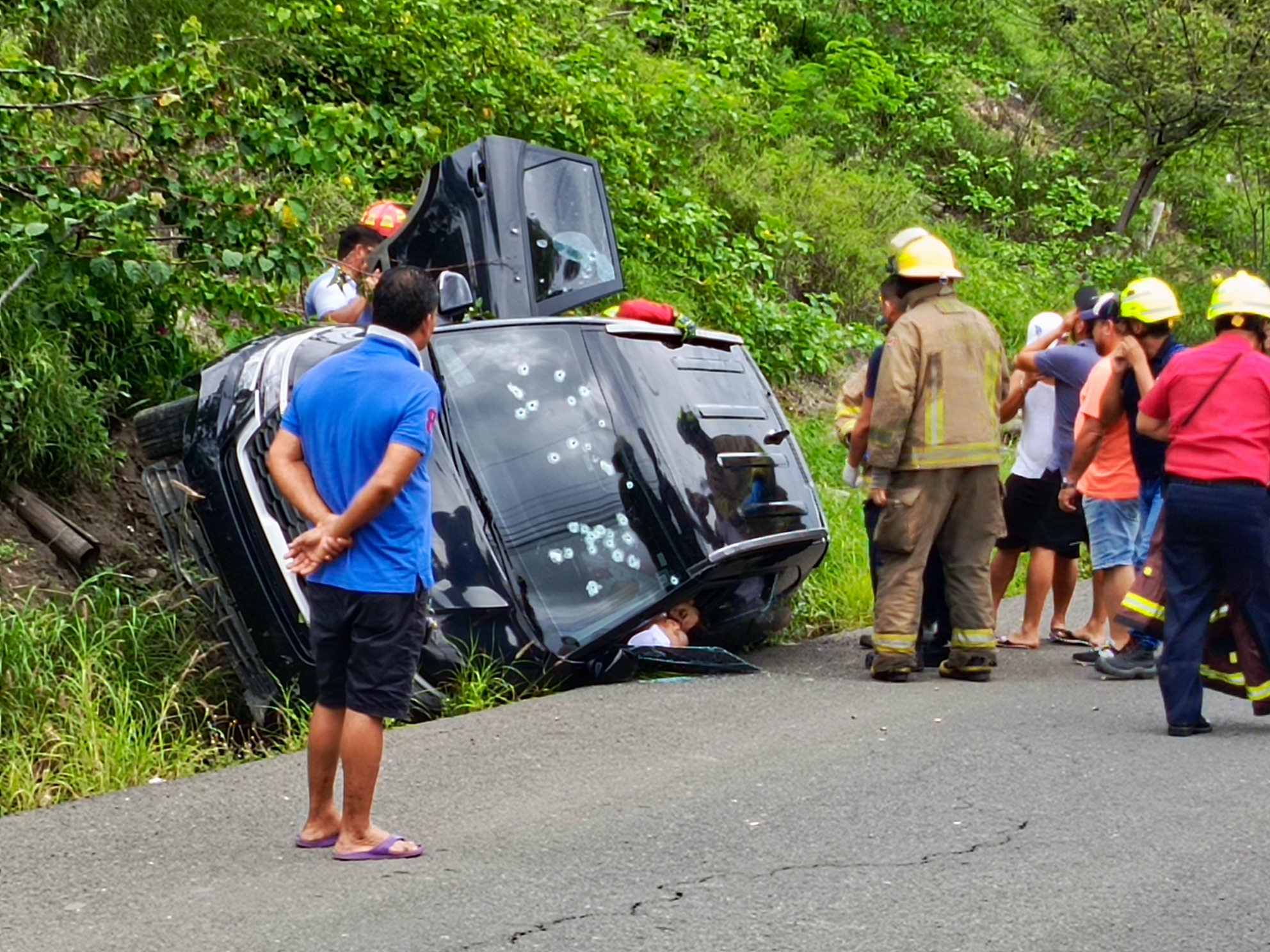 Un ataque armado registrado en un tramo de la vía Circunvalación de Manta dejó dos muertos y dos heridos.