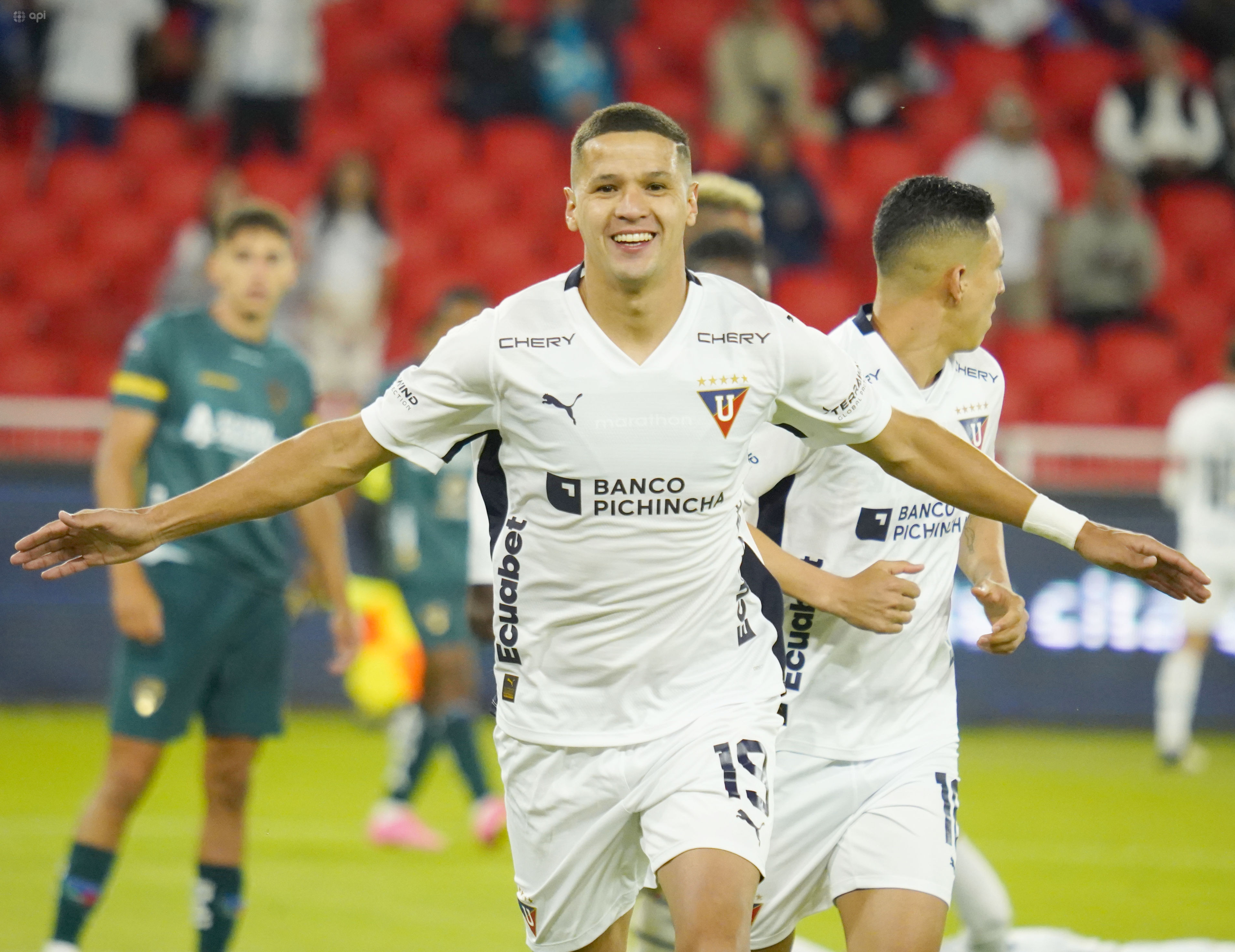 Liga de Quito no tuvo piedad ante el recién ascendido Imbabura S.C. y lo goleó 5-0 en el estadio Rodrigo Paz Delgado.