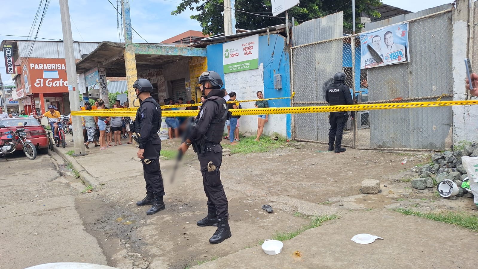 Asesinan a un hombre dentro de una recicladora, en Portoviejo