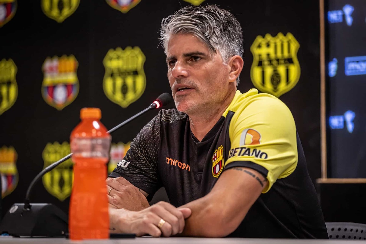 Diego López no sería más el entrenador del Barcelona, según varios periodistas de Guayaquil, que lo publicaron a través de redes.