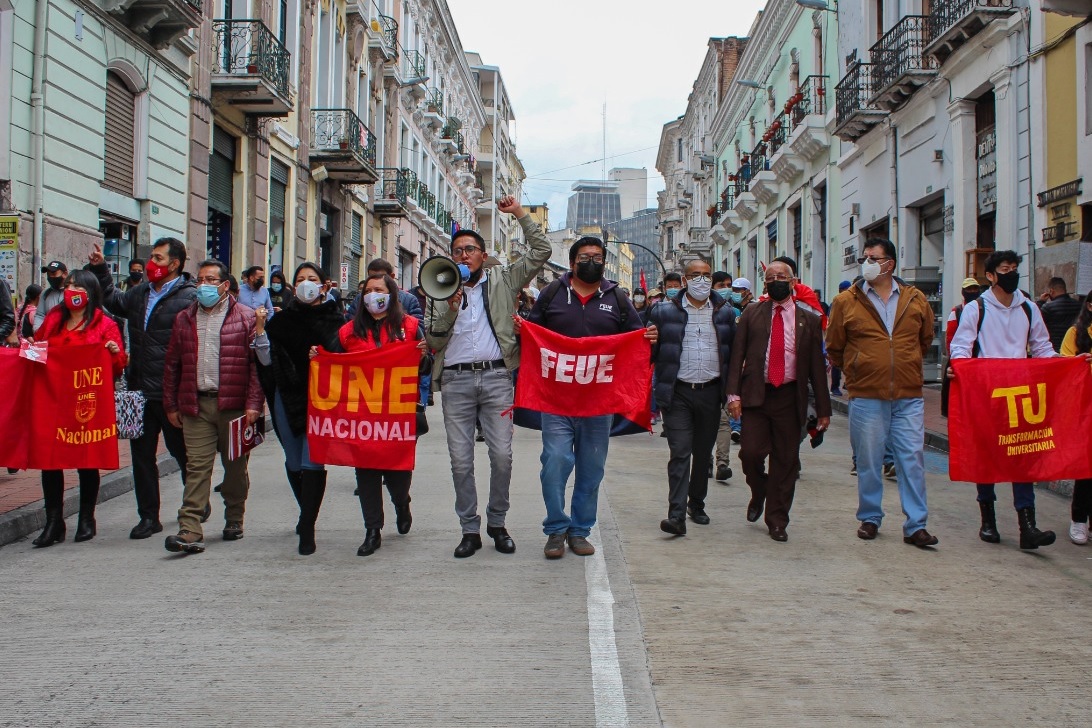 Tres organizaciones relacionadas al tema educacional, en Ecuador, anunciaron que marcharán contra el Gobierno de Daniel Noboa.