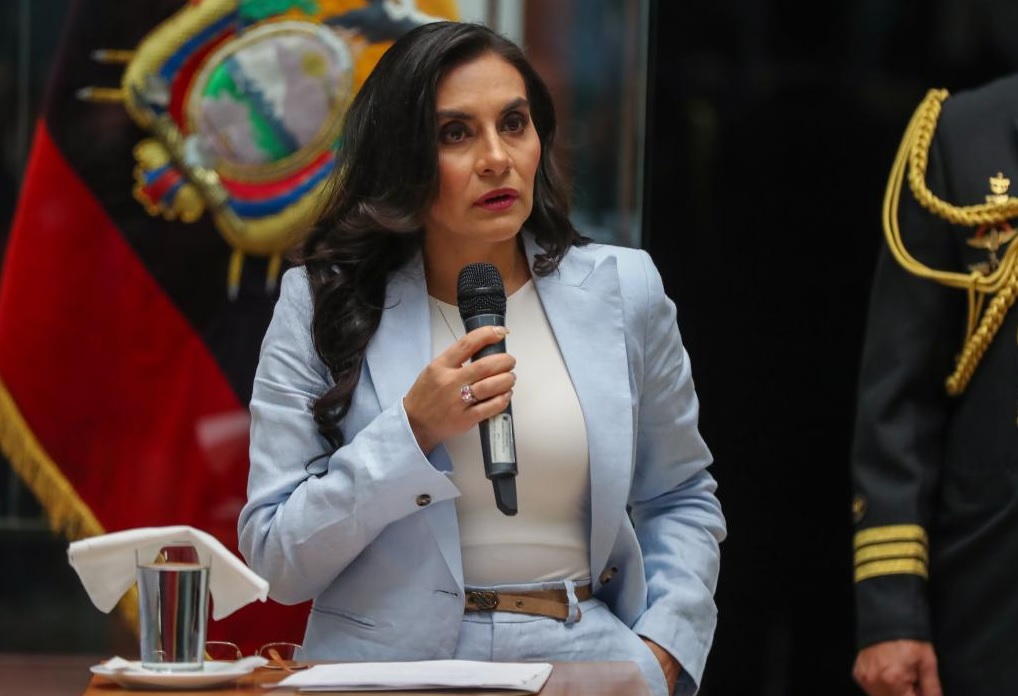 Esteban Torres, viceministro de Gobernabilidad, lanzó un fuerte dardo contra Verónica Abad, vicepresidenta de la República.